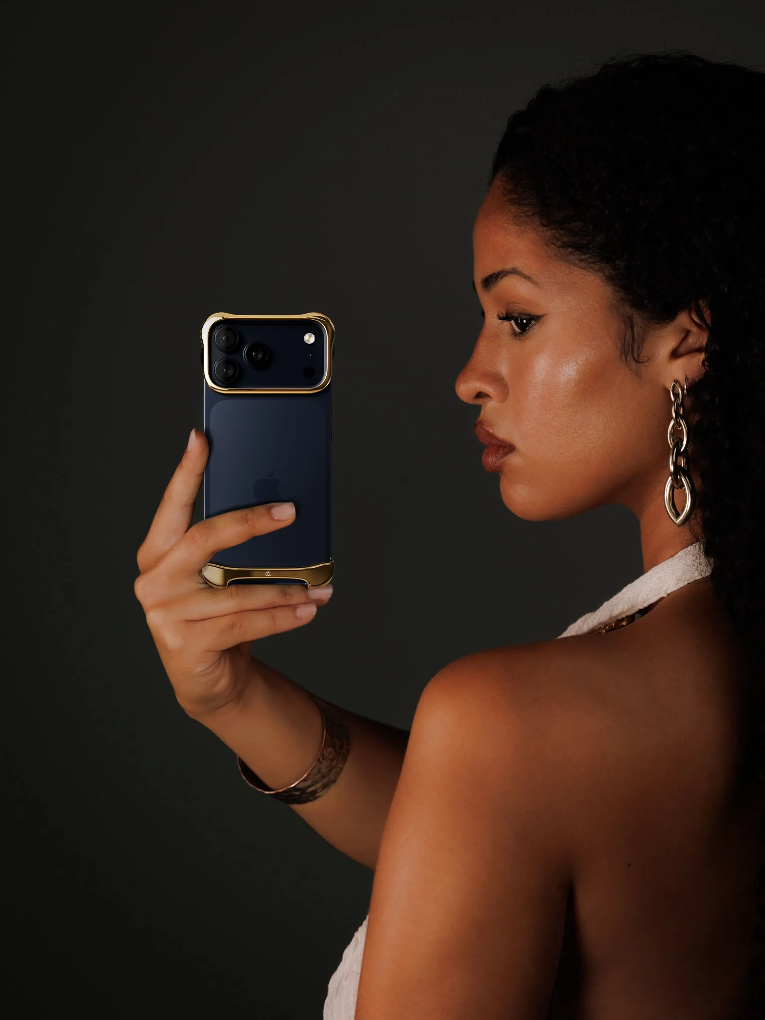 Arc Pulse for iPhone 17 Pro Max - Image 31