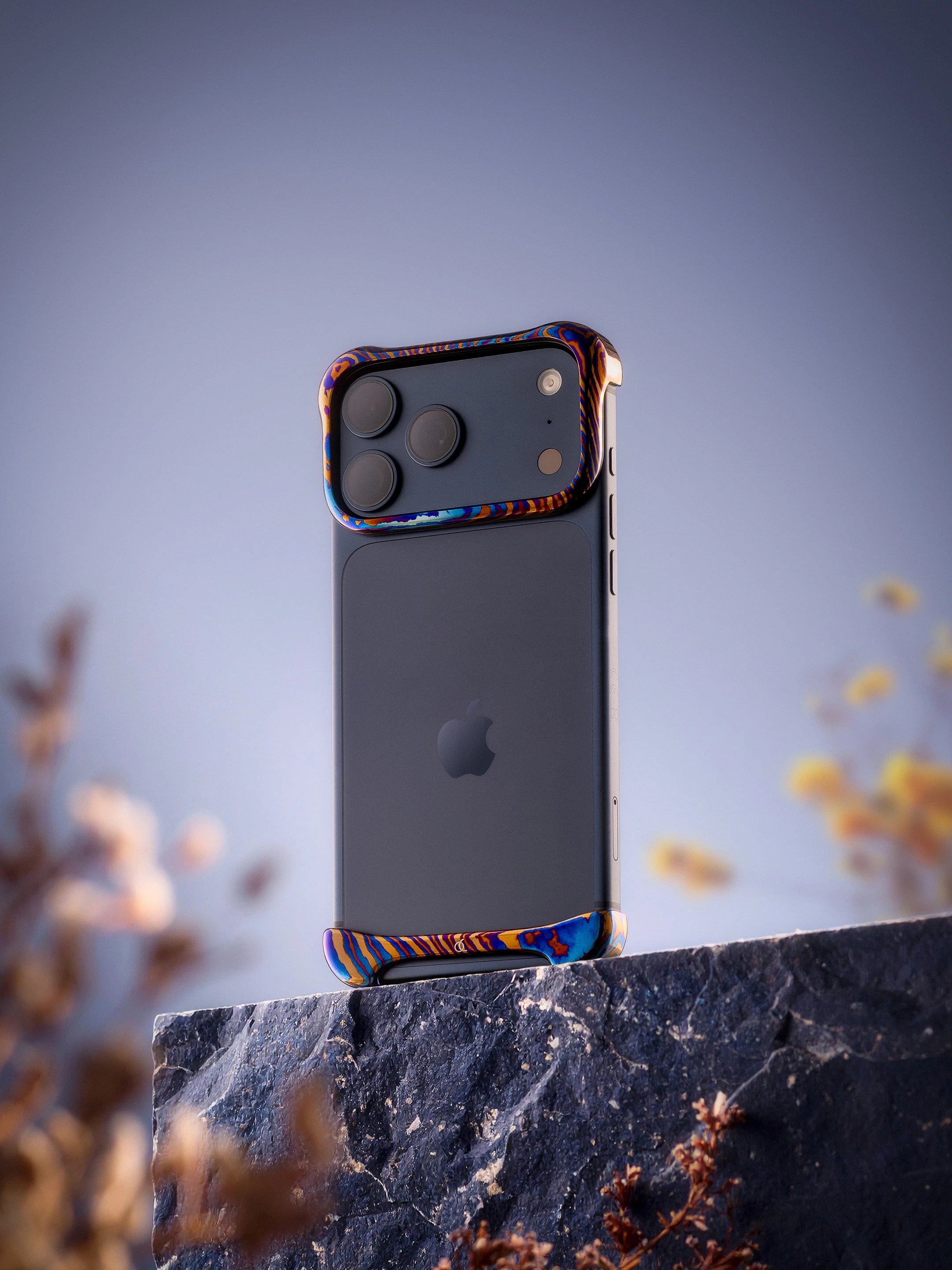 Damascus Opal Arc Pulse for iPhone 17 Pro Max - Image 5